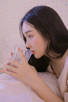 女人高潮都有什么表现呢?
